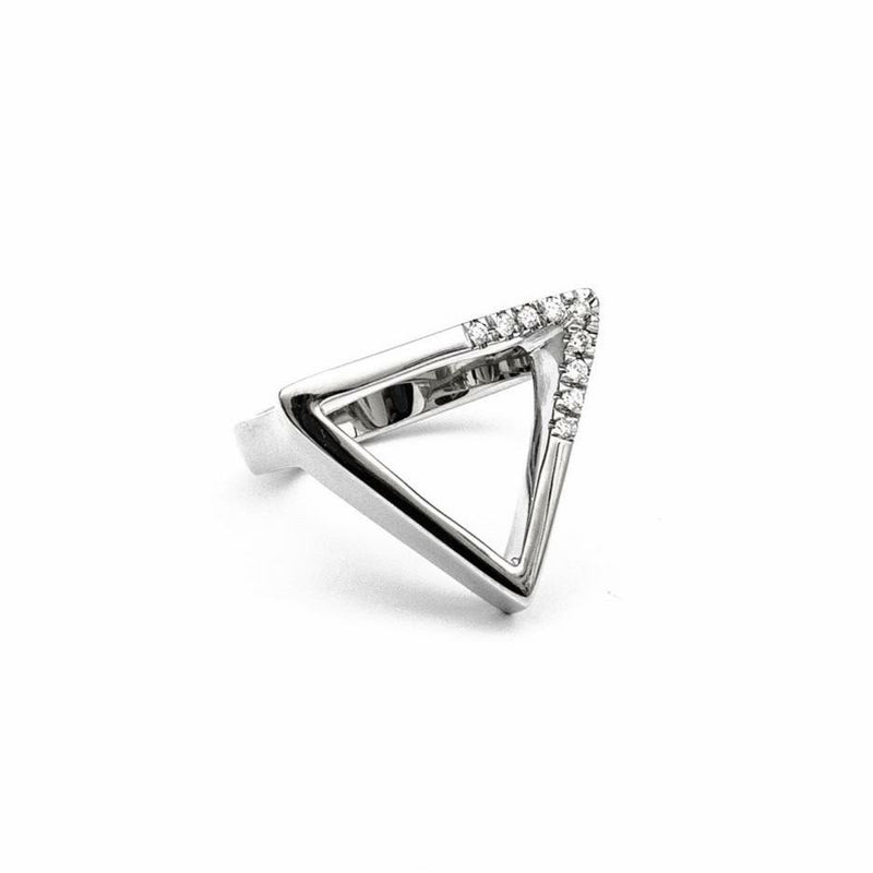 Triangulum Diamond Ring